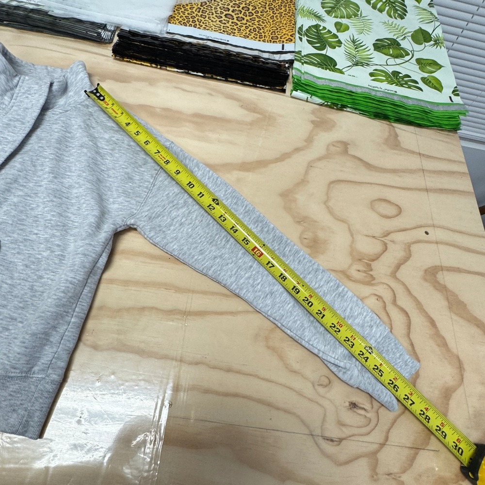 Hippie Rose Heather Gray Quarter Snap Mock Neck Sweatshirt Medium Athleisure - Picture 13 of 14